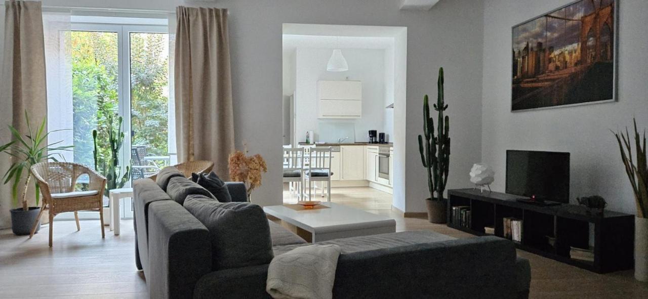 Apartment Blumenstrasse 81 *